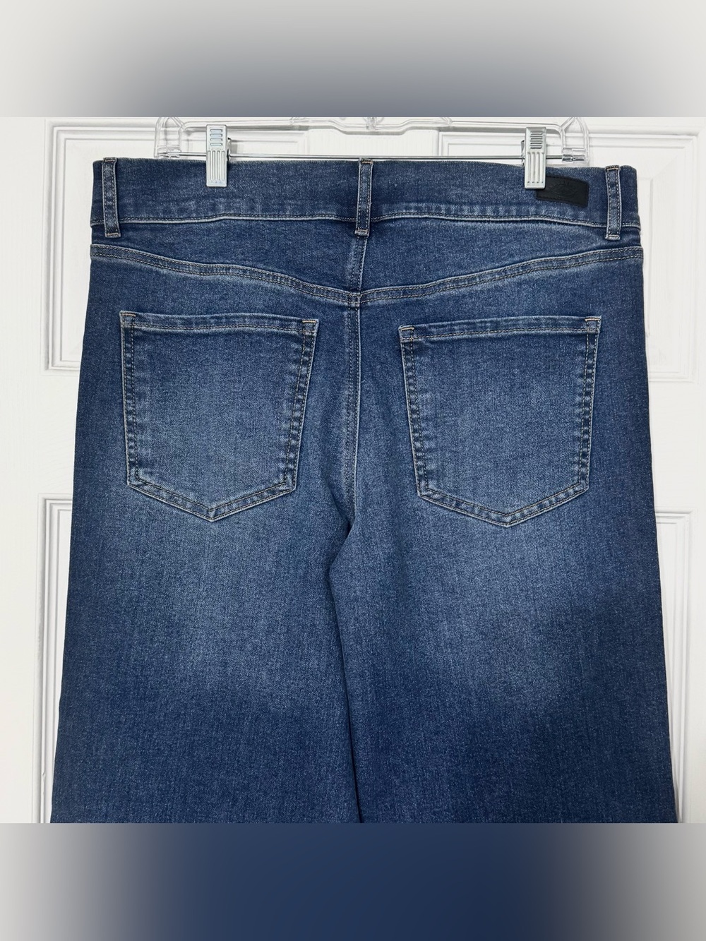 Sofia Vergara Margot Super High Rise Wide Leg Flare Jeans Double Button NWT - Picture 6 of 10